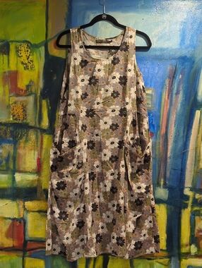 Gudrun Sjödén floral organic cotton sleeveless  design W Oversized side Pockets